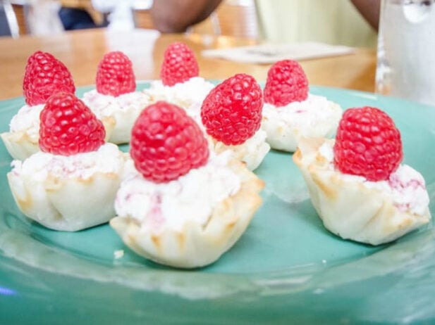 Vancouver’s Guilty Pleasures Gourmet Walking Tour