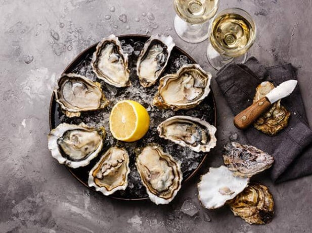The Dos and Don’ts of Eating Oysters