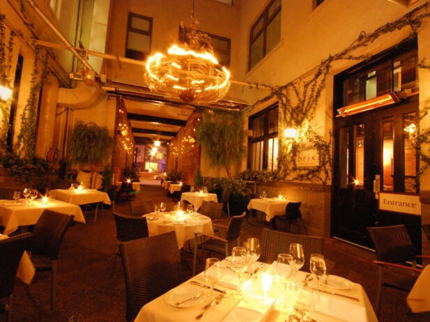 4 of Vancouver’s Most Romantic Rooms