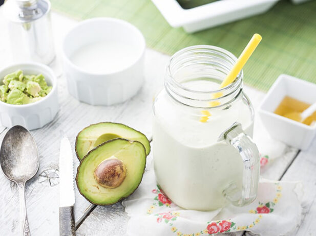 4 Avocado Power Smoothie Recipes