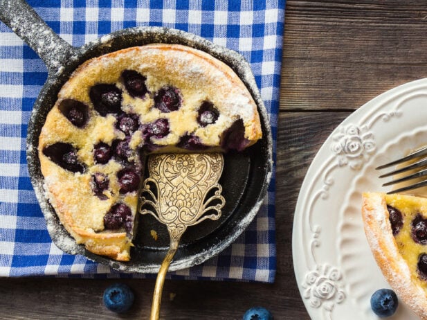 Blueberry Dutch Baby Pancake with Hazelnut Butter