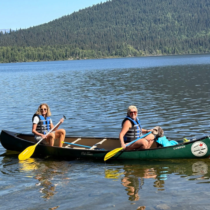 canoeing on Bowron Lake in Barkerville-Cariboo 