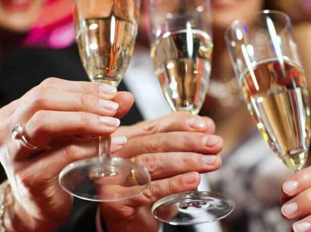 3 Classic Cocktails for Your New Year’s Eve