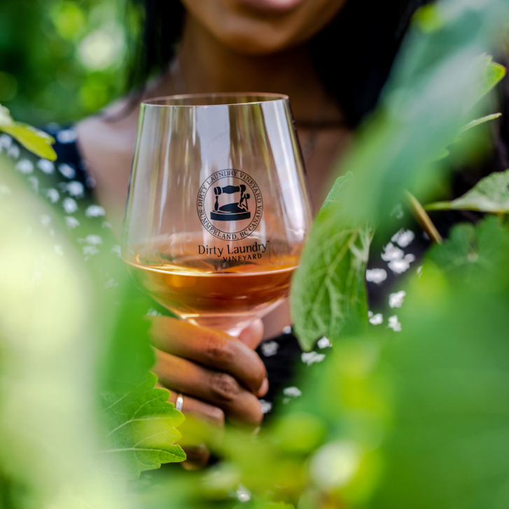 Dirty Laundry - Rosé in glass