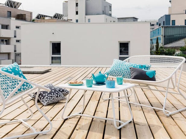 8 Stylish Items for Your Outdoor Space