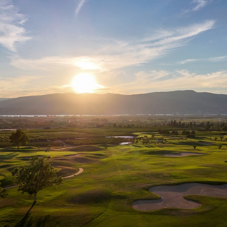 landscape of the Harvest Golf Club in the Okanagan