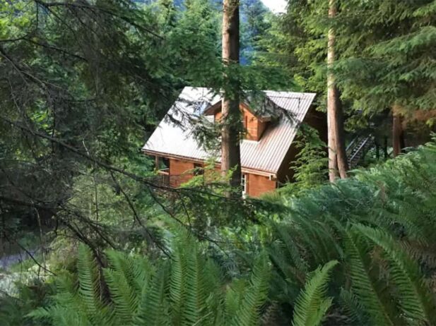 Local Getaway: Escape the City for a Relaxed Retreat on Bowen Island