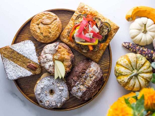 8 Local Thanksgiving Feasts