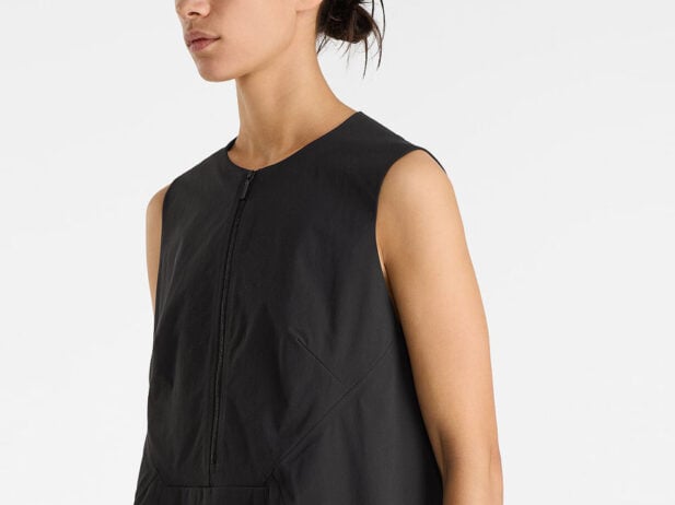 How to Build a Minimalist Capsule Wardrobe