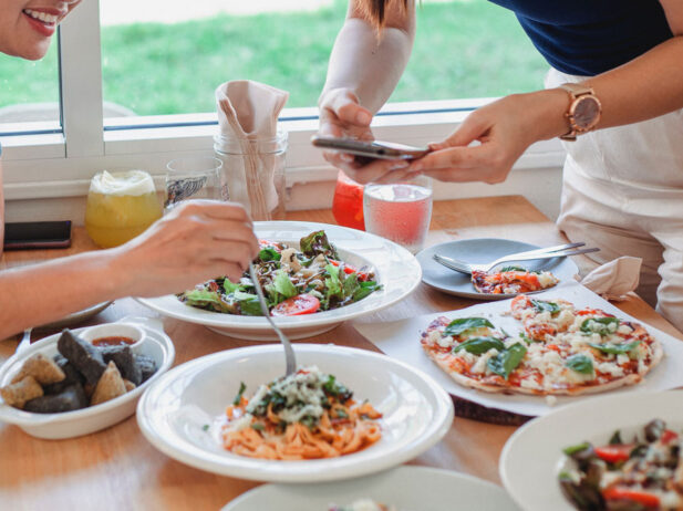 10 Foodie TikTokers You Need to Follow