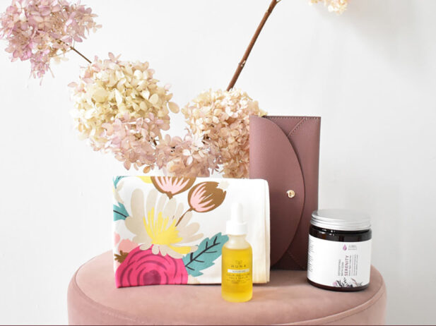 9 Thoughtful Gifts to Make Mom Feel Special