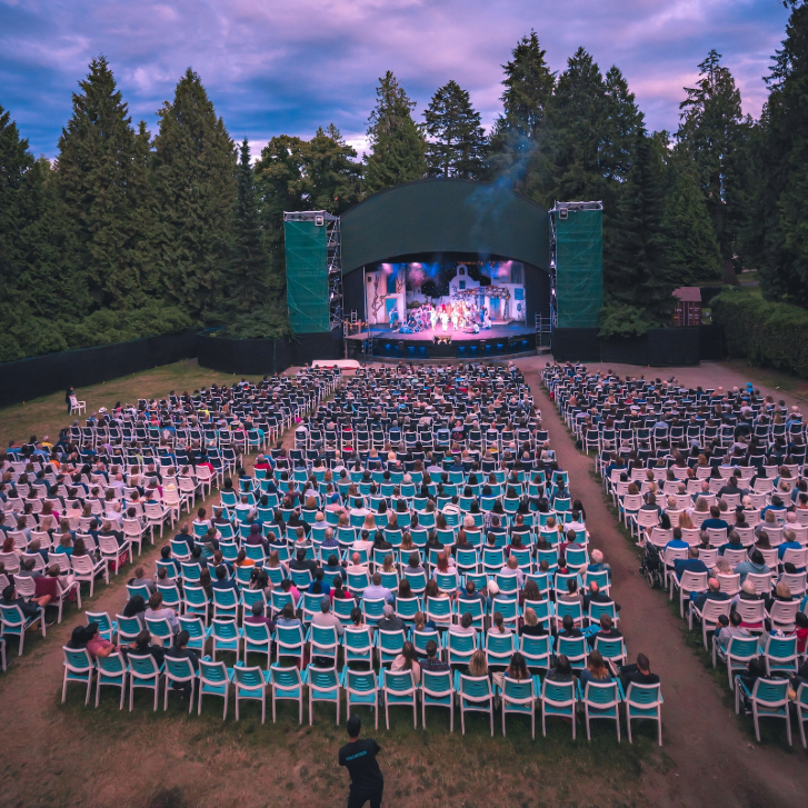 Theatre Under the Stars at the Malkin Bowl 