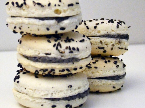 Black Sesame Macaron Recipe
