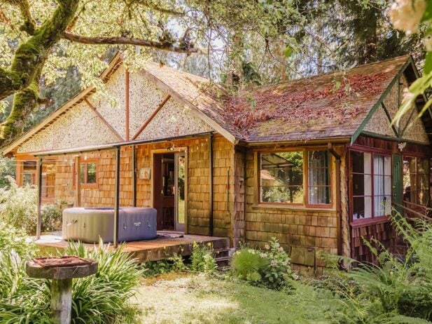 Local Getaway: 3 Scenic Stays on the Sunshine Coast