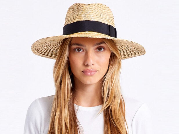 6 Must-have Summer Accessories
