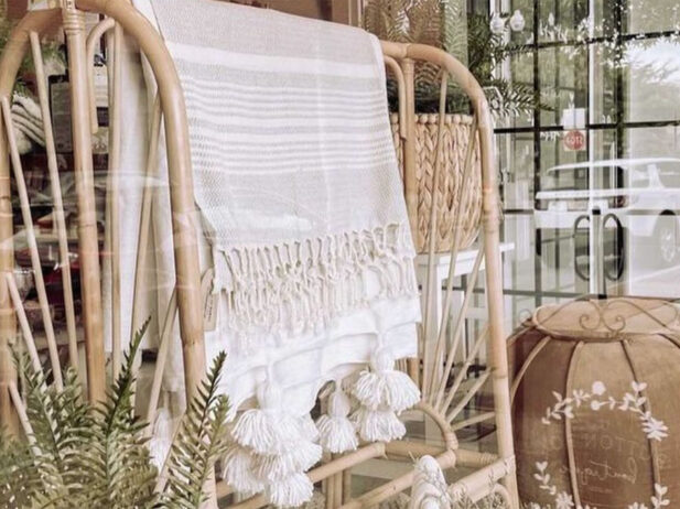 5 Cozy Accessories for Your Home This Fall
