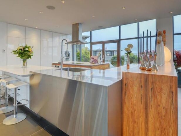 Big Fat Deal: $7 Million to Live the High Life in a Victoria Suburb
